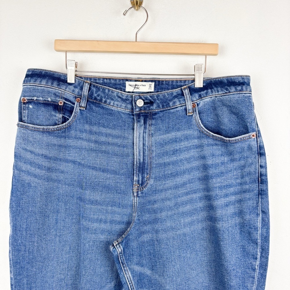 Abercrombie & Fitch The Mom High Rise Jeans Sz 34/18 - Picture 3 of 8